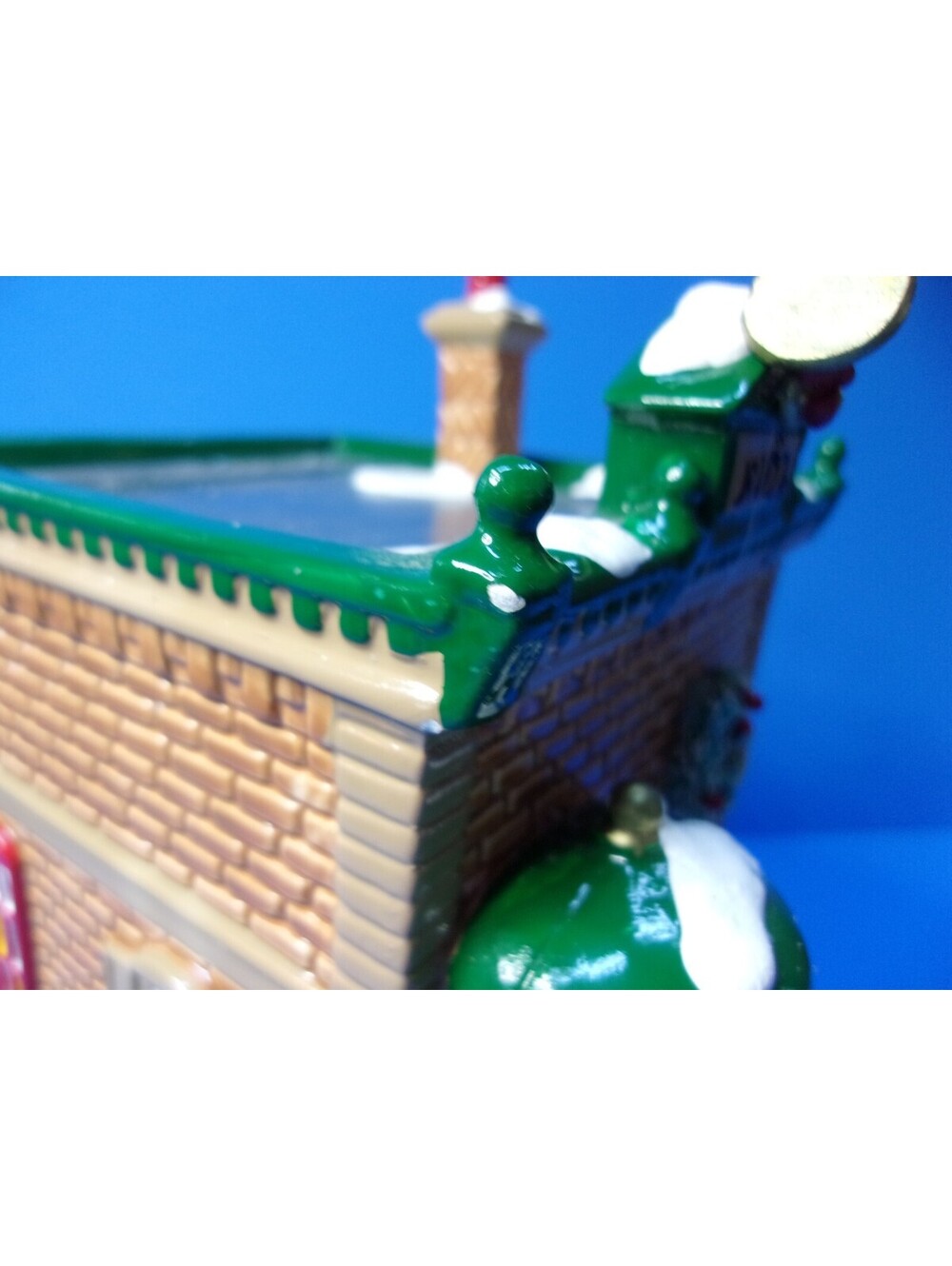 Dept 56 The Christmas Shop #50970 Original Snow Village Christmas Building Cord - Picture 6 of 10